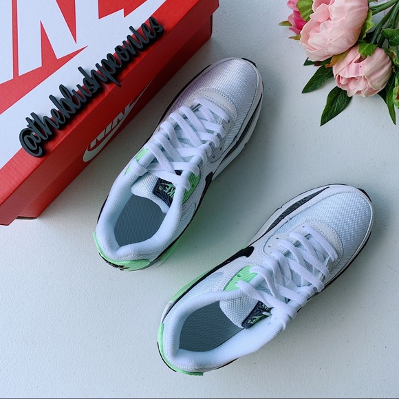 Nike Air Max 90 NWT - Picture 5 of 10